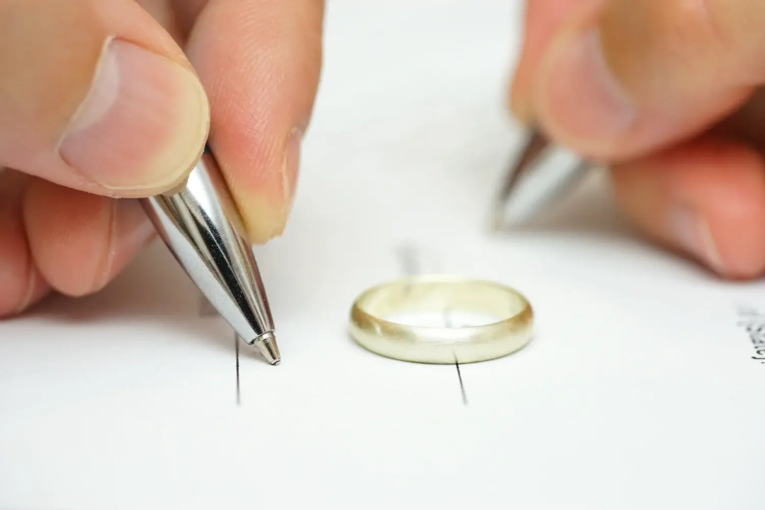 Strengthening Your Position in Divorce Negotiations with Professional Mediation Leigh