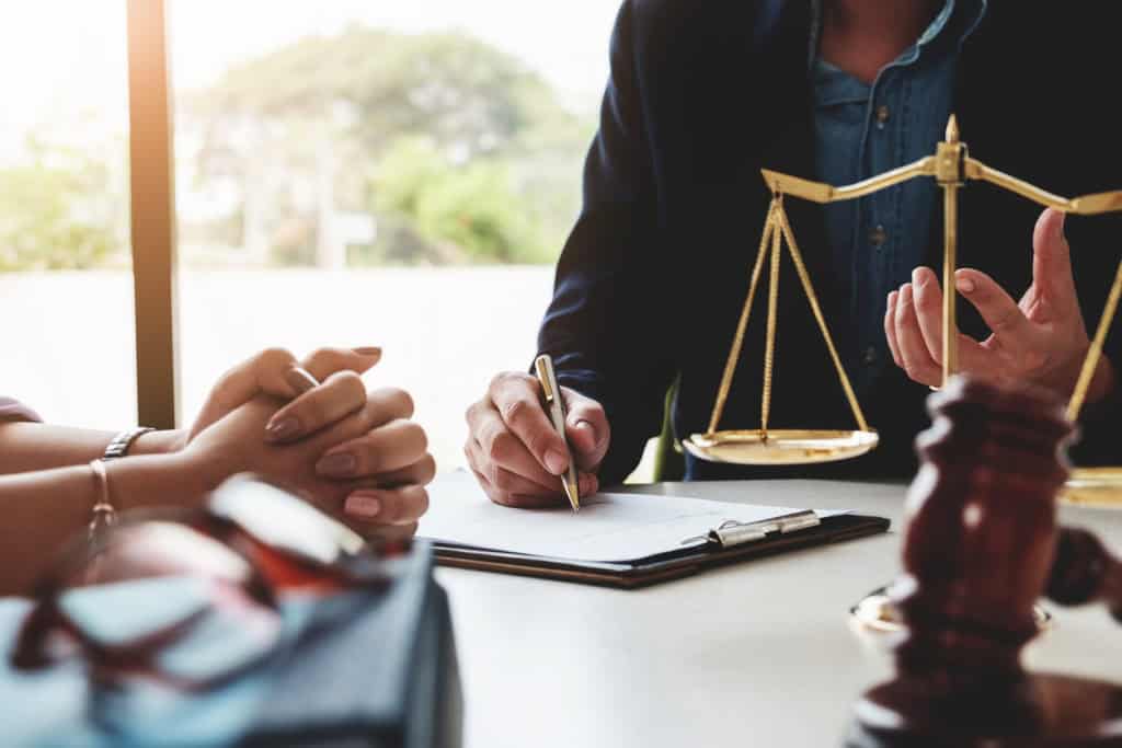 Navigating Manipulation in Family Mediation