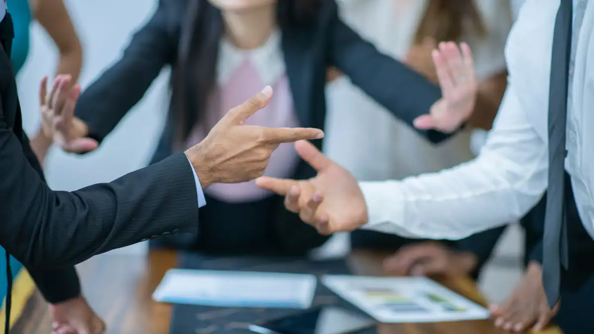 Benefits of Combining Mediation with Mental Health Awareness Leigh